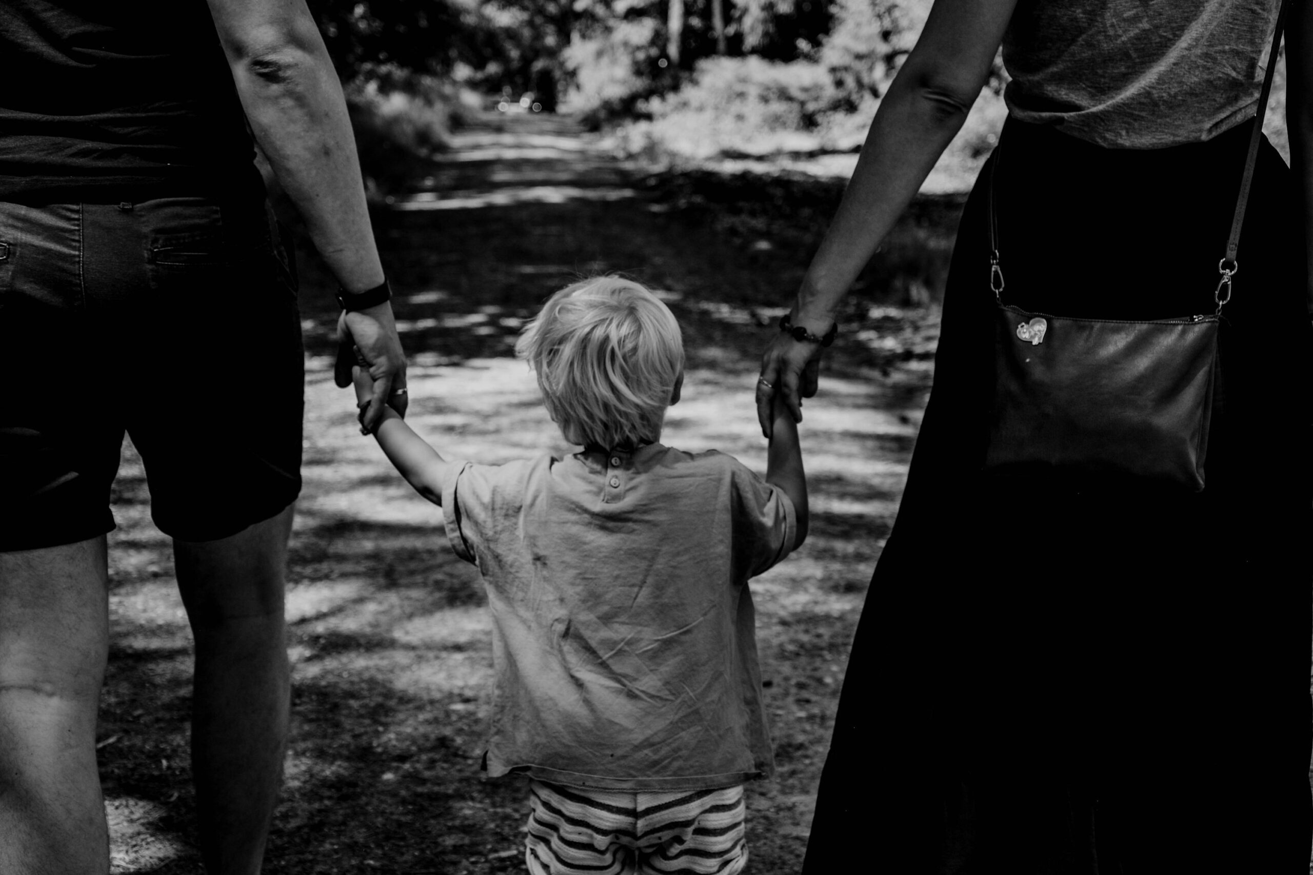Read more about the article Stiluri parentale și tipare comportamentale la copii